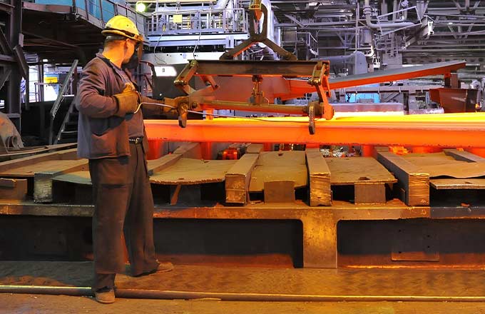 Российские заводы переходят на четырёхдневку