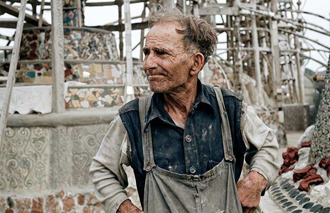 Шедевр из металлолома: история Watts Towers