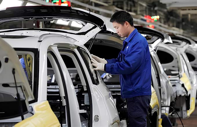 В сентябре Китай произвёл 3 миллиона автомобилей