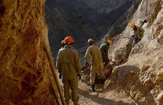 иллюстрация Евгений Линц