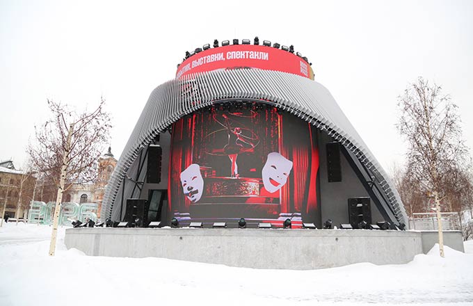 фото Максим Лихолитов