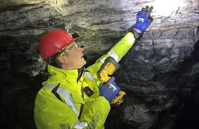 иллюстрация Евгений Линц